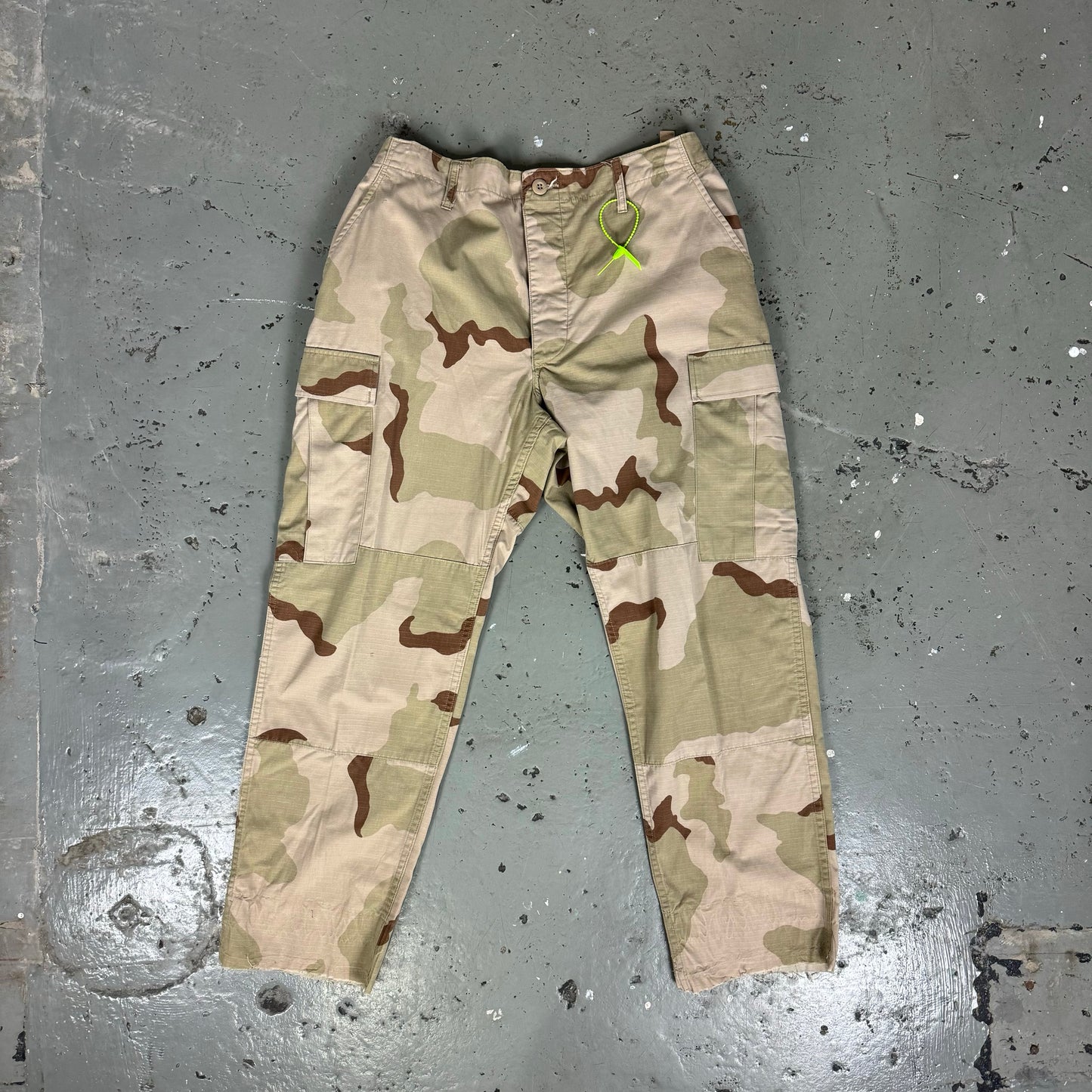 LIGHT CAMO CARGO - 32 X 32