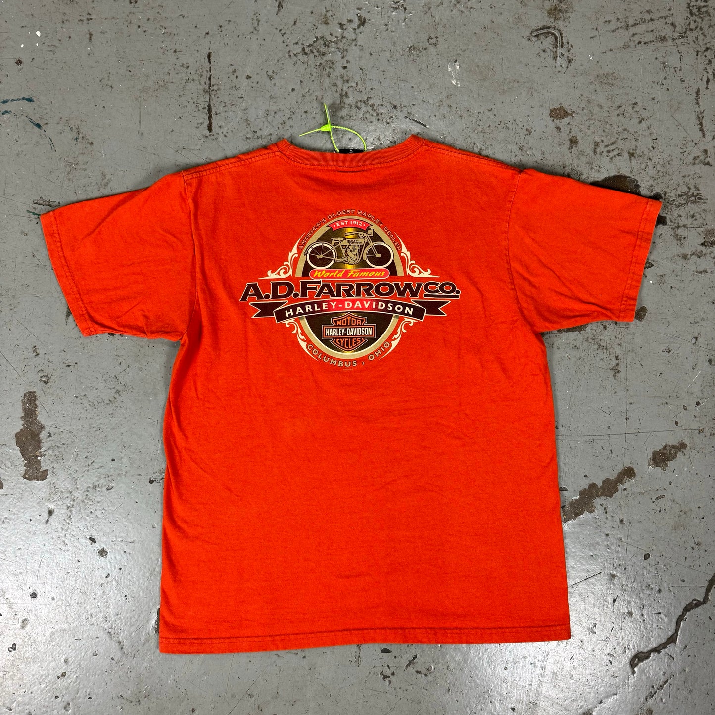 HARLEY DAVIDSON WORLD FAMOUS- XL